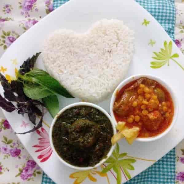 قیمه و قرمه سبزی با تازه ترین گوشت گرم  بسیار لذیذ و با کیفیت بالا